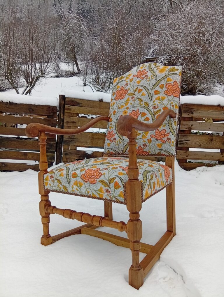 Tapissier en siège - Fauteuil Louis XIII
